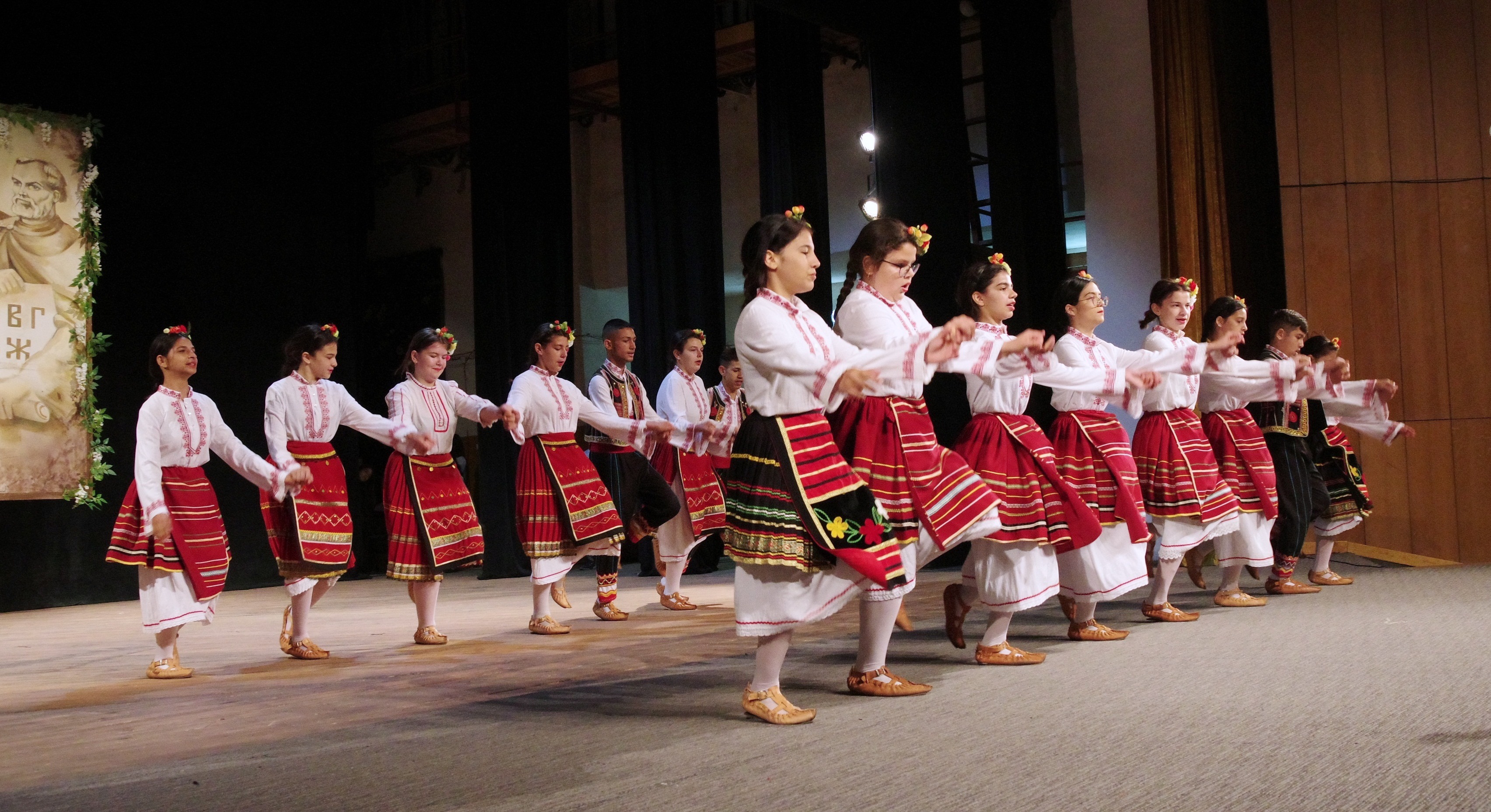 8.12.25 юношите - 24 май 2025 г..JPG